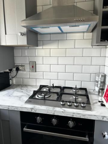 Cosy 2 Double Bed Apartment Суордс Екстериор снимка