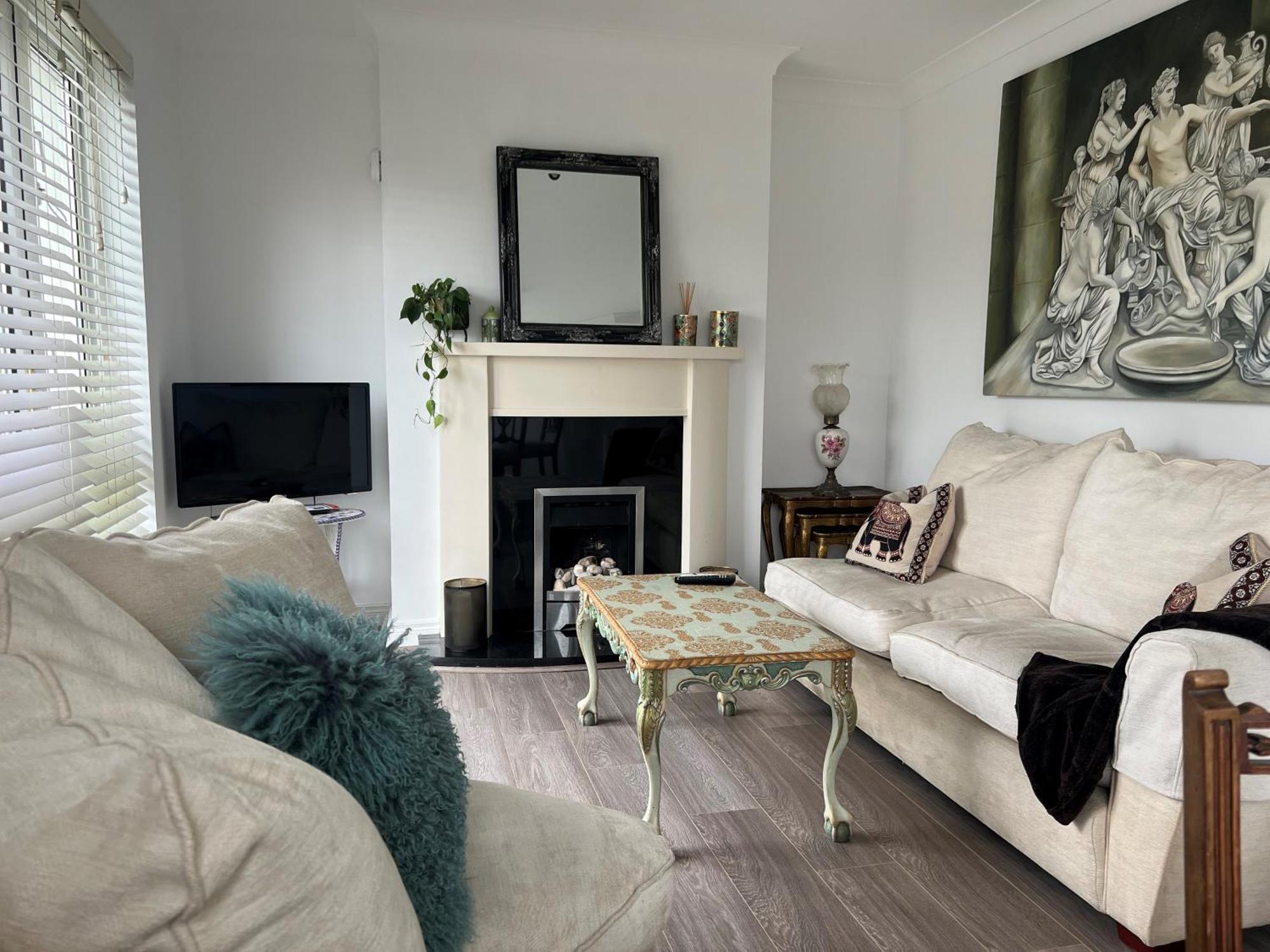 Cosy 2 Double Bed Apartment Суордс Екстериор снимка